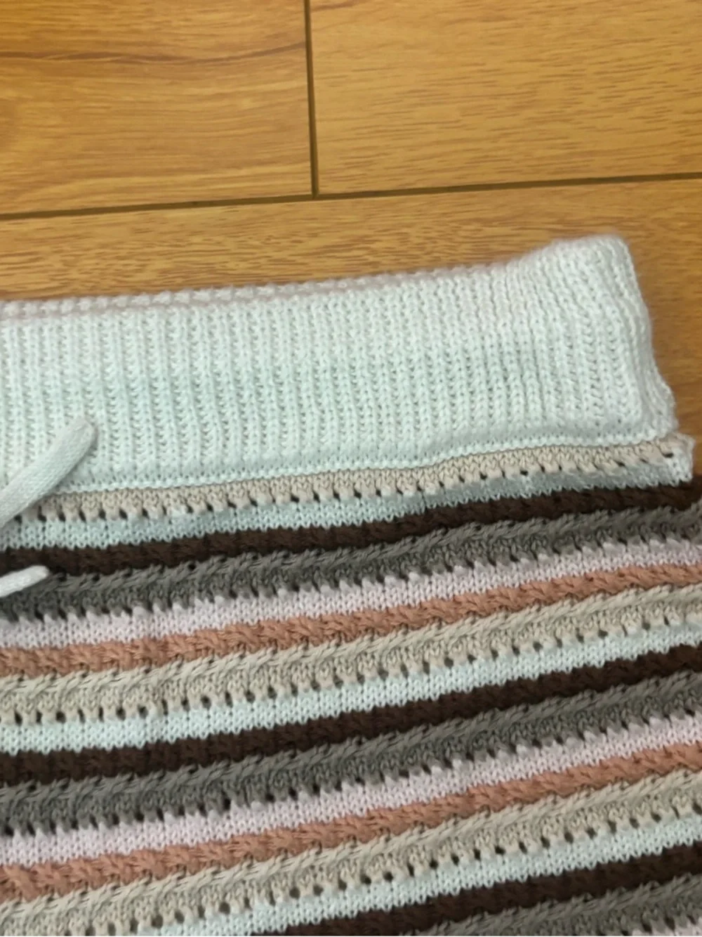Full Tilt Knit Shorts - Picture 4 of 5